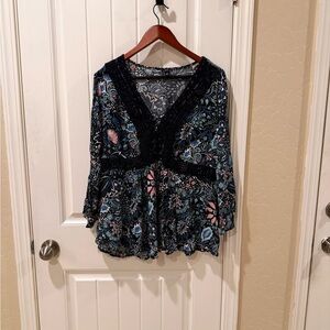 Torrid Black and Blue Floral V-Neck Blouse